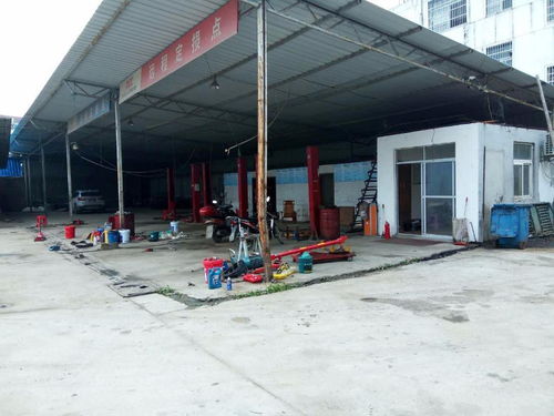 新洲龙腾大街一楼独门独院700㎡钢结构厂房出租，适合汽修仓库及二手车经销